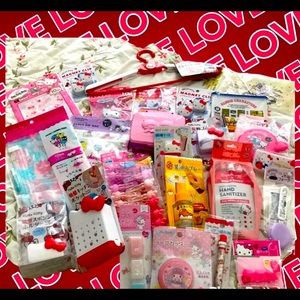 🎀 Sanrio Hello Kitty Kawaii Accessories. 3/$10